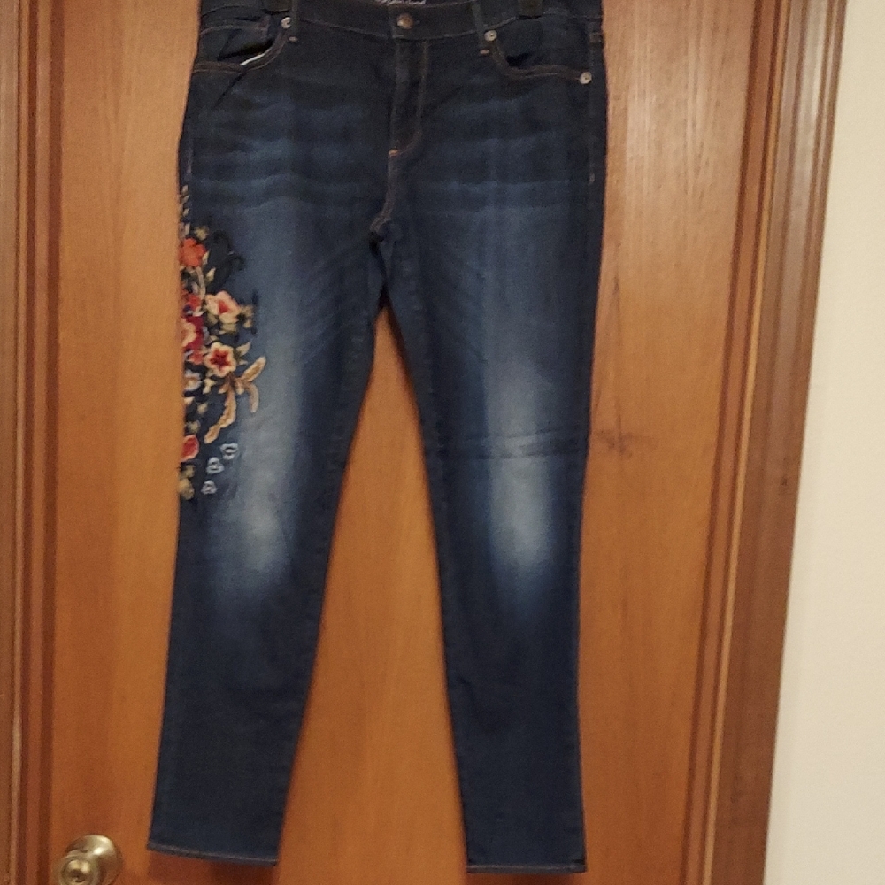 DRIFTWOOD Dark Blue Embroidered Skinny Jeans- Inseam 27 Waist 16 Full Length 37